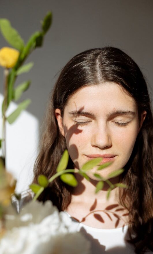 Tea Tree Oil: alleato naturale per pelle, capelli e benessere