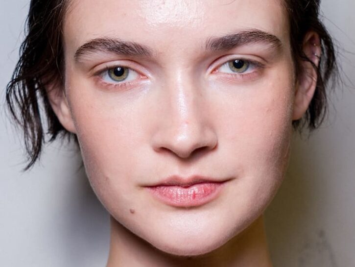 Quale scrub viso scegliere? Guida pratica per una pelle luminosa