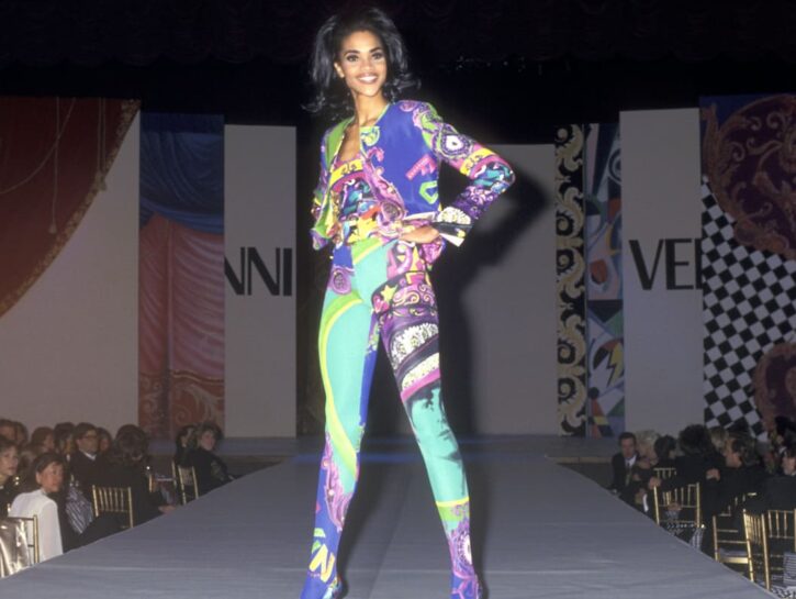 Pronte per la Versace Vintage Print Era? Donatella approved