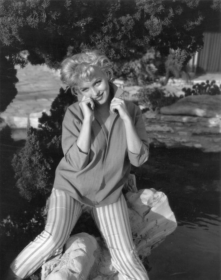 Marilyn Monroe in look off-duty