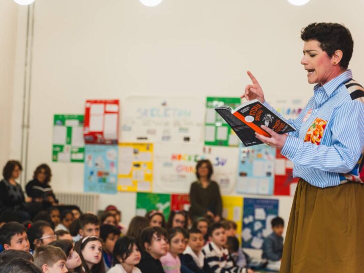 Storie spaziali: il progetto che aiuta bambini e scuole a superare gli stereotipi