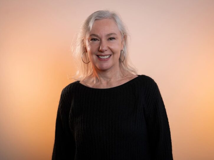 Silvia Ziche: Papernovela, Lucrezia e il (super) potere dell'ironia