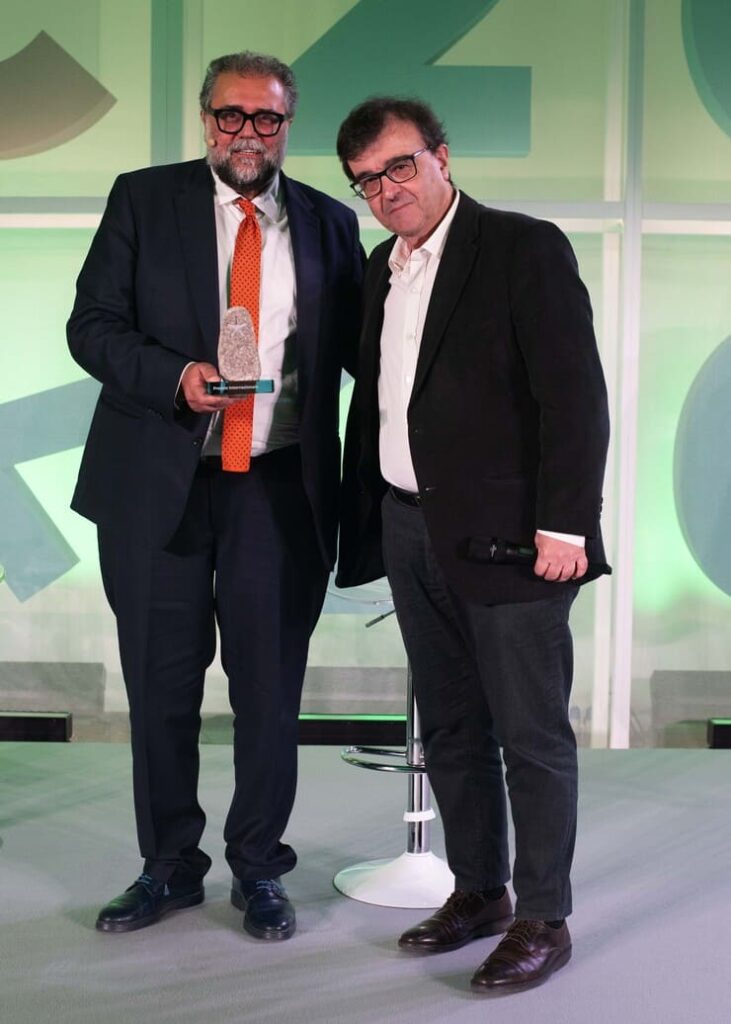 Javier Cercas con il Direttore artistico del Premio Costa Smeralda Stefano Salis.
