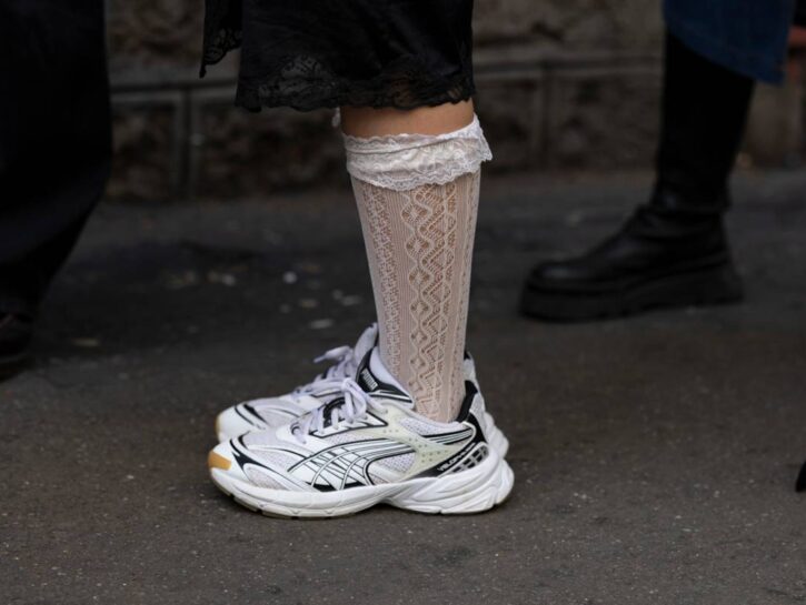 Marathon trainer, tocca (di nuovo) a te. Sei tu la sneaker dell'estate in città