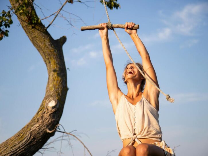 L'autoironia è meglio della body positivity