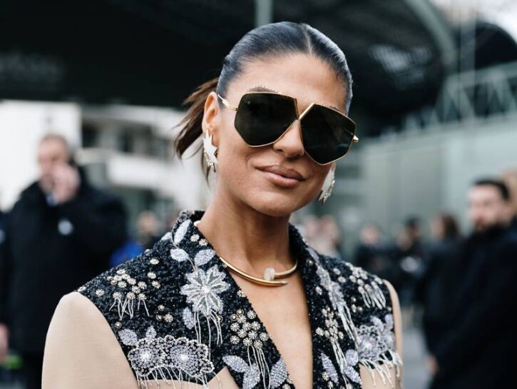Il segreto degli occhiali da sole oversize che trasformano ogni look in una mise di lusso