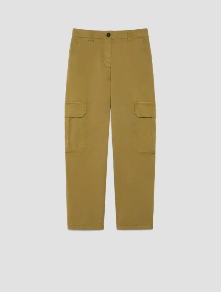 tendenza pantaloni cargo moda estate 2026 cosa indossare al posto dei jeans