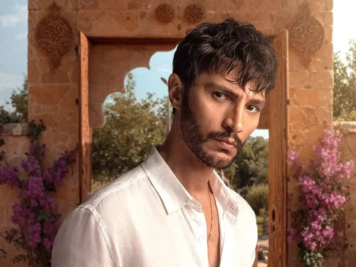 Ora tutti parlano di İlhan Şen, viaggio nel mondo del protagonista de 