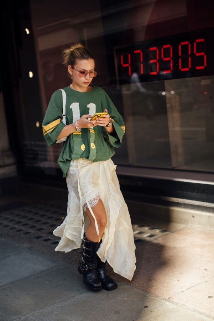 Maglia sportiva con gonna lunga skirt