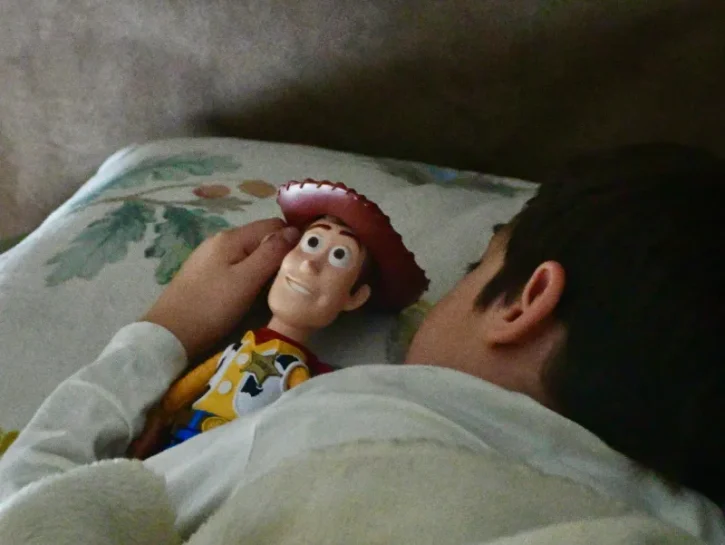 AAA Woody cercasi: ai bambini (ri)diamo i giocattoli, non lo smartphone