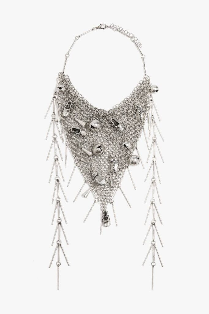 collana in maglia di metallo 