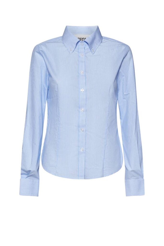 camicia celeste sciancrata