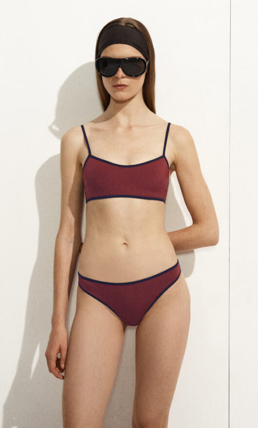 Niente bikini classico: qui e ora ti diciamo la tendenza da acquistare quest'estate