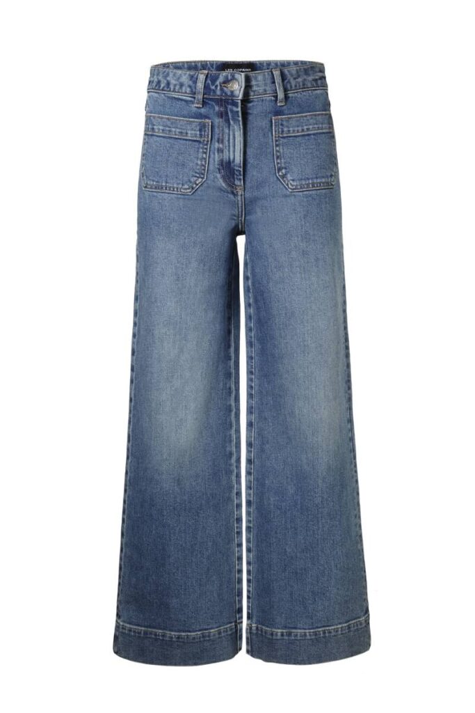 Jeans ampio con taschine