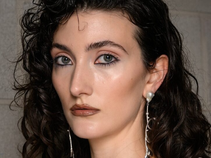 Rossetto bello ma non su di te? I segnali che una shade ti spegne il viso