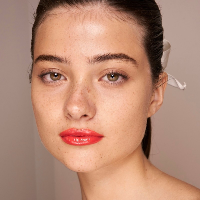 Rossetto corallo? Certo, è l'ossessione dell'estate