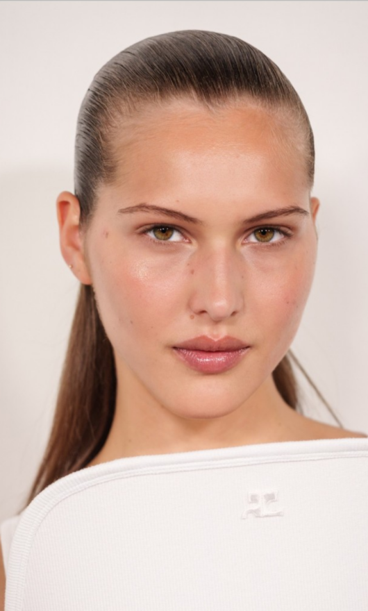 10 prodotti indispensabili per un glow estivo
