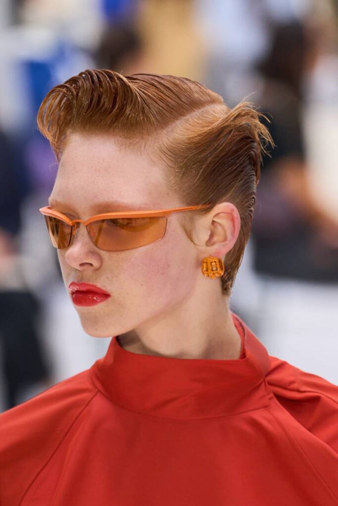 taglio corto effetto wet look