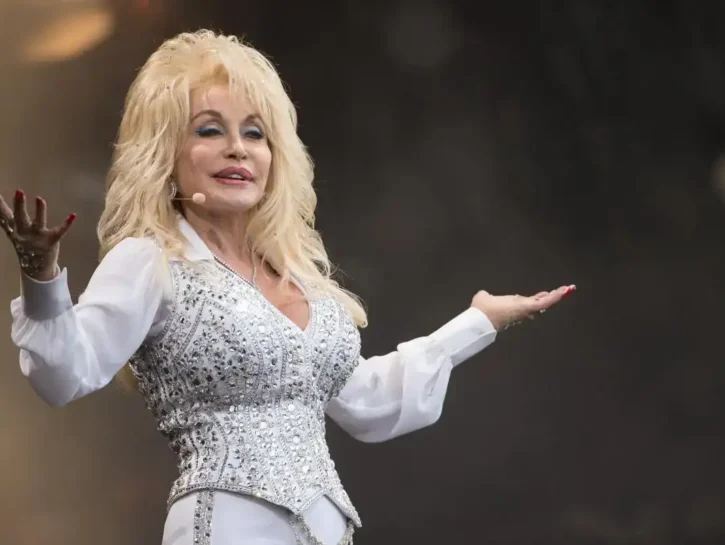 Dolly Parton, perché “Jolene” parla ancora alle donne di oggi