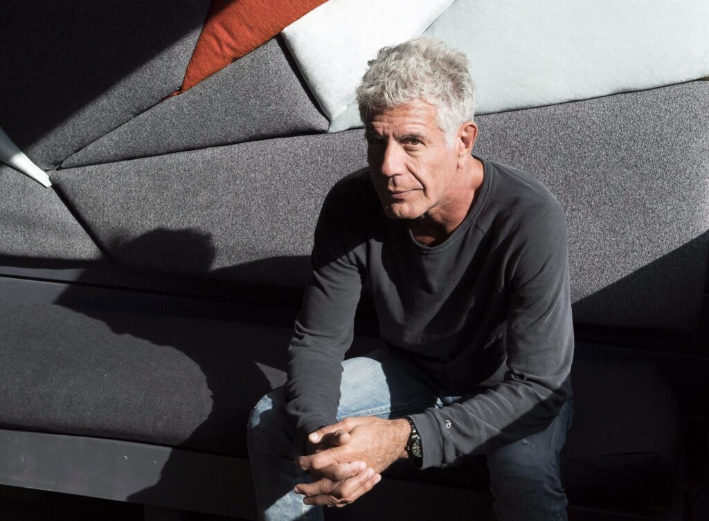 Lo chef
Anthony Bourdain,
di cui il film racconta
gli esordi in cucina.