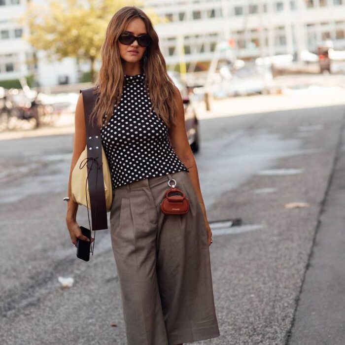 I 2 must-have che non metterai via a settembre: 5 idee look con bermuda e canottiera