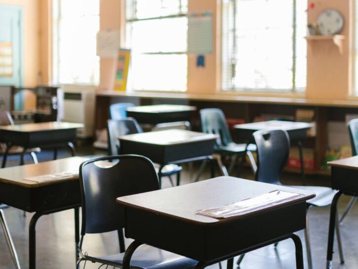 Troppo caldo, perché non rinviare l’inizio della scuola?