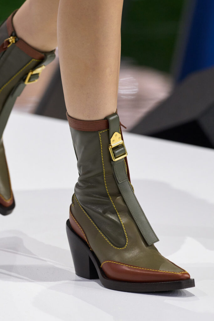 stivaletti texani tendenza western scarpe moda autunno inverno 2026 2026