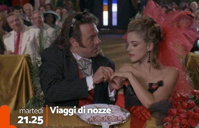 claudia gerini e carlo verdone durante un matrimonio in viaggio di nozze