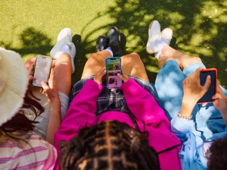 Social under 18, dagli Usa una stretta su Instagram e Facebook. Cosa succede in Italia?
