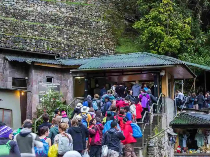 Il galateo del viaggiatore: le regole di comportamento quando si va in vacanza