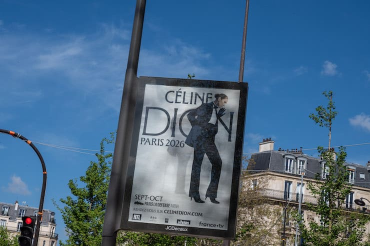 Cartellone pubblicitario per concerto di Celine Dion