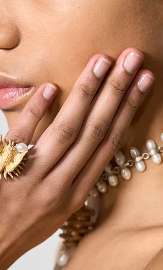 Unghie fragili? Prova questa nail care rinforzante per averle sane e curate