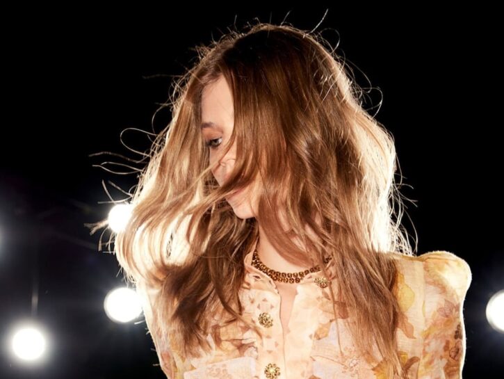 Cambiare shampoo per non abituare i capelli? Spoiler: il motivo è un altro