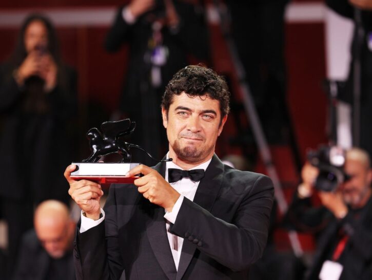 Il mestiere di padre, secondo Riccardo Scamarcio