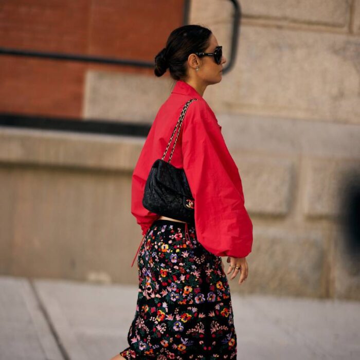 Giacca a vento: 5 idee look per indossarla (senza sembrare troppo sportiva)