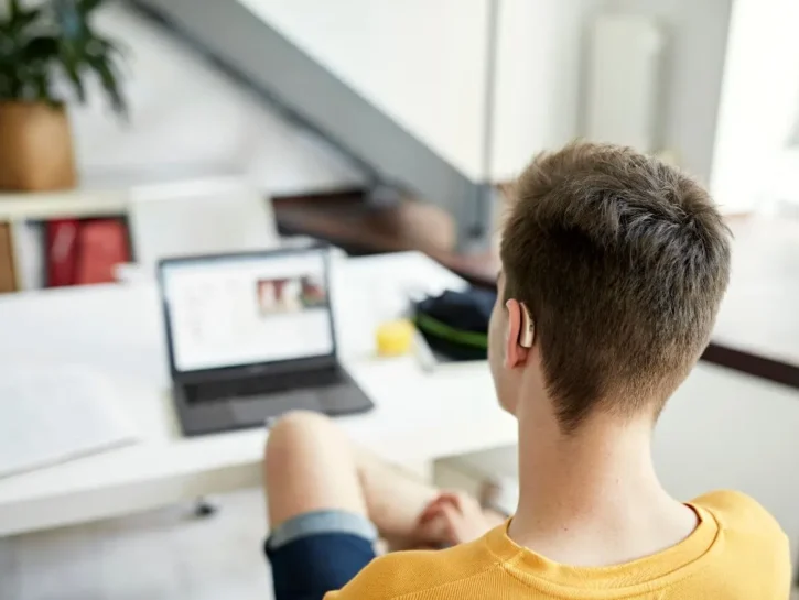 Ricomincia la scuola? Ecco come creare un angolo studio per i tuoi ragazzi senza spendere niente