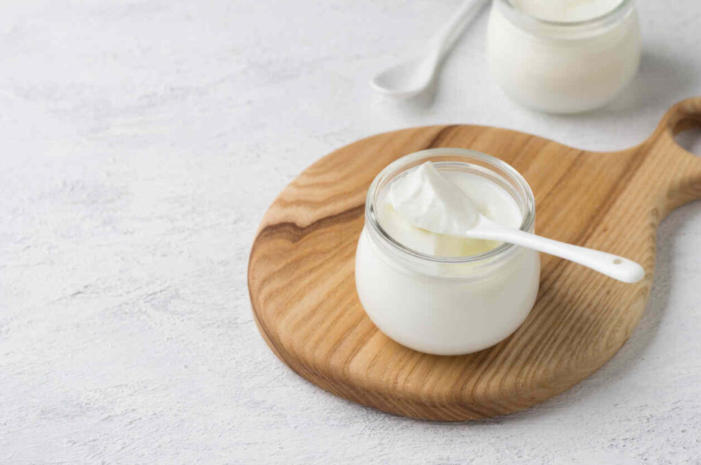 vasetto con yogurt