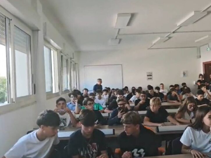 Competenze digitali: a Gaeta, si studiano a scuola le professioni del futuro