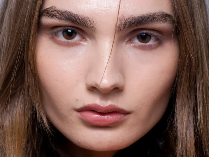 È vero che dopo un po' bisogna cambiare crema viso, perché la pelle 