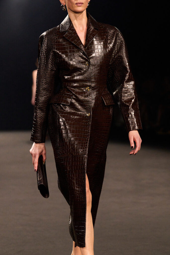 migliori cappotti pelle tendenze sfilate moda autunno inverno 2026 2027