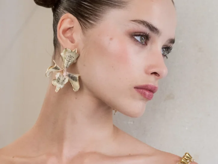 Il gloss ha un nuovo rivale (si chiama lip stain e non appiccica)