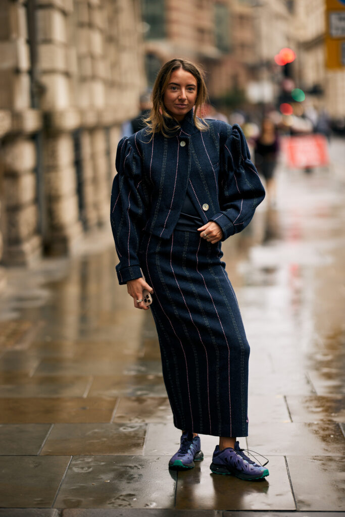 come abbinare le sneakers tendenza scarpe moda autunno inverno 2026 2027