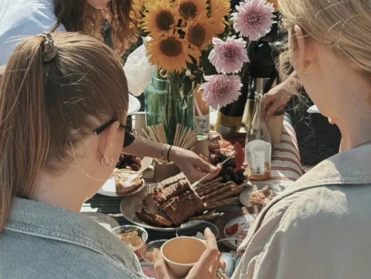 Perché ci sentiamo in dovere di giustificare quello che mangiamo?