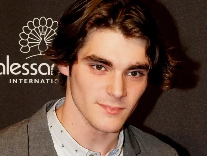 Morto RJ Mitte a 34 anni, il Walter White Jr. di Breaking Bad