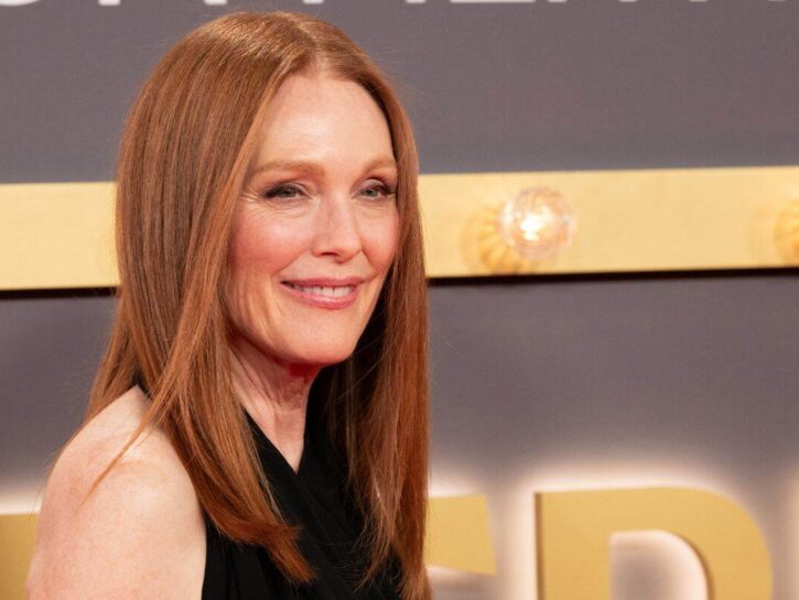 Julianne Moore: «C'è già troppo dolore nel mondo, alleggeriamoci»