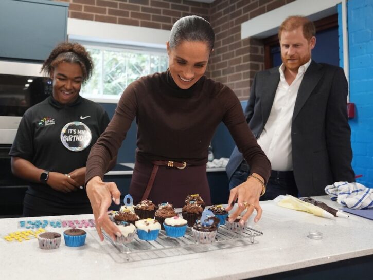 Meghan Markle torna ai fornelli: la nuova avventura è MasterChef Junior Australia