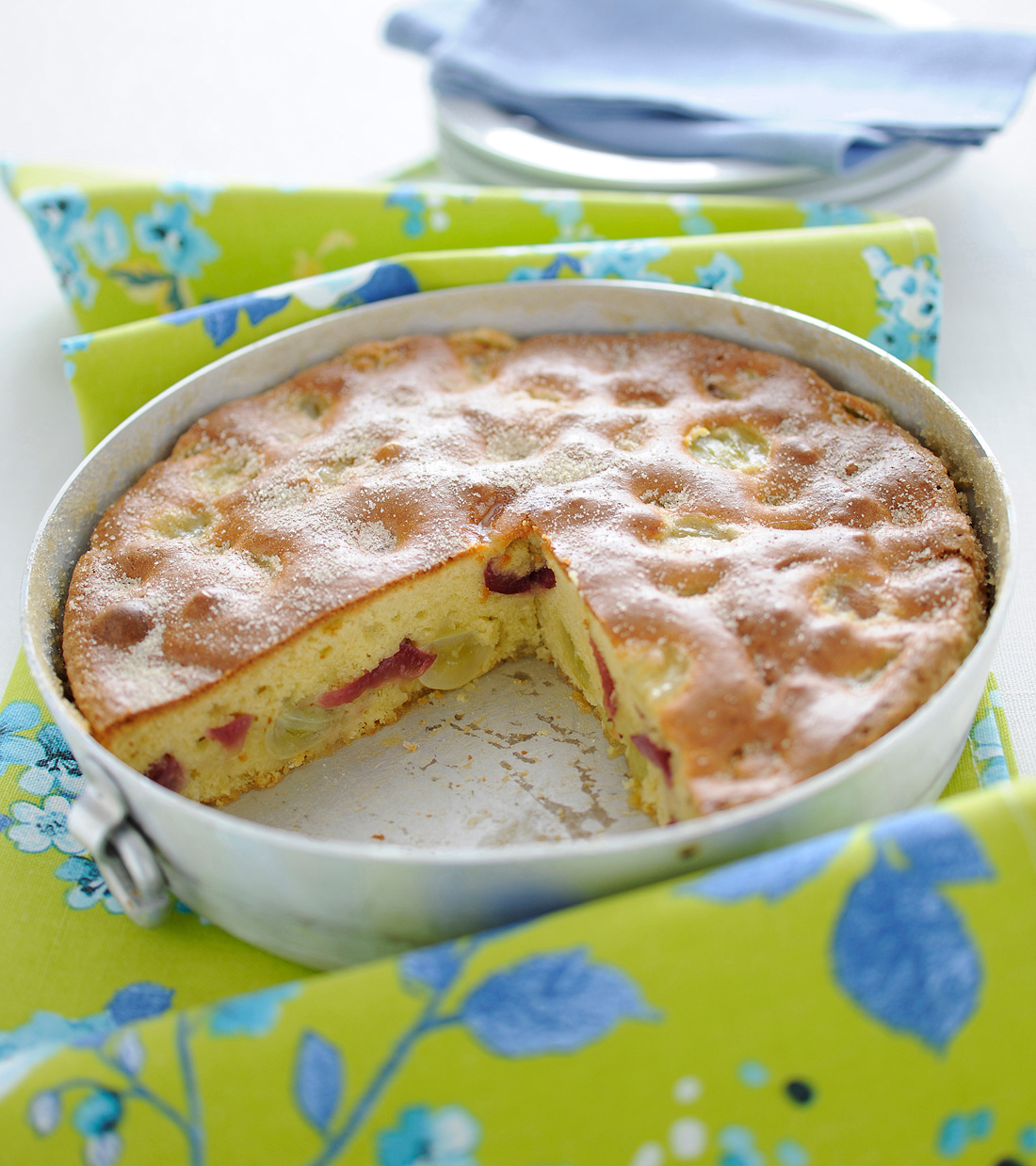 Ricetta Torta soffice all'uva | Donna Moderna