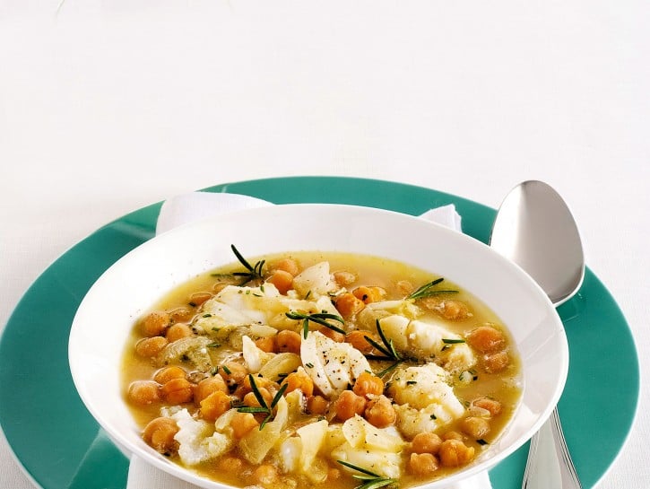 Ricetta Minestra di ceci e baccalà | Donna Moderna