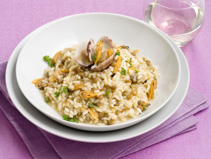 Ricetta Risotto con le vongole al profumo di timo | Donna Moderna