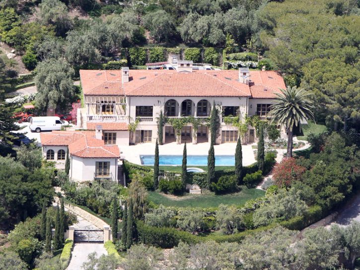 <p>Una veduta della tenuta dell'ex vice presidente e Premio Nobel Al Gore a Montecito</p>